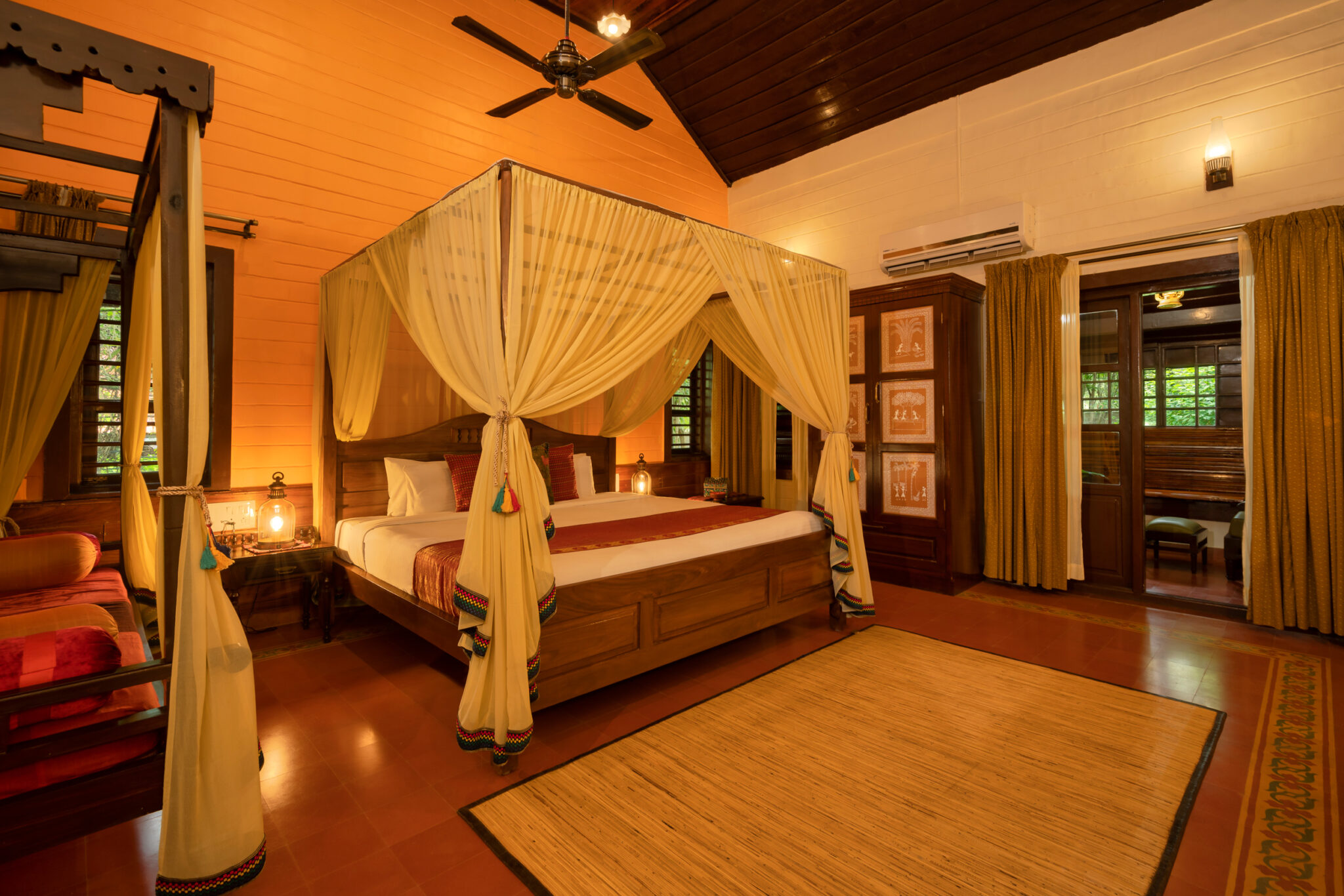 7-Superior-Cottage_3-series