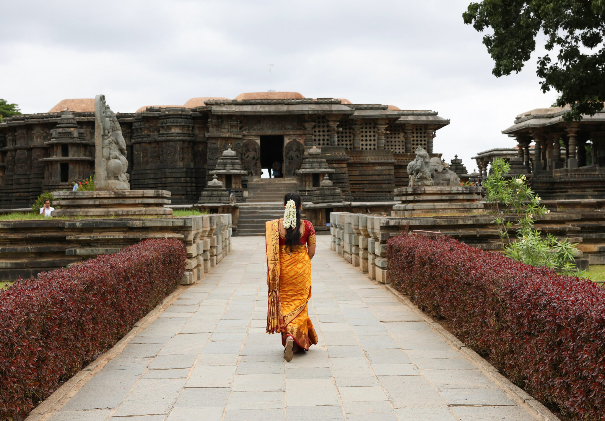 1-Halebeedu-Temple