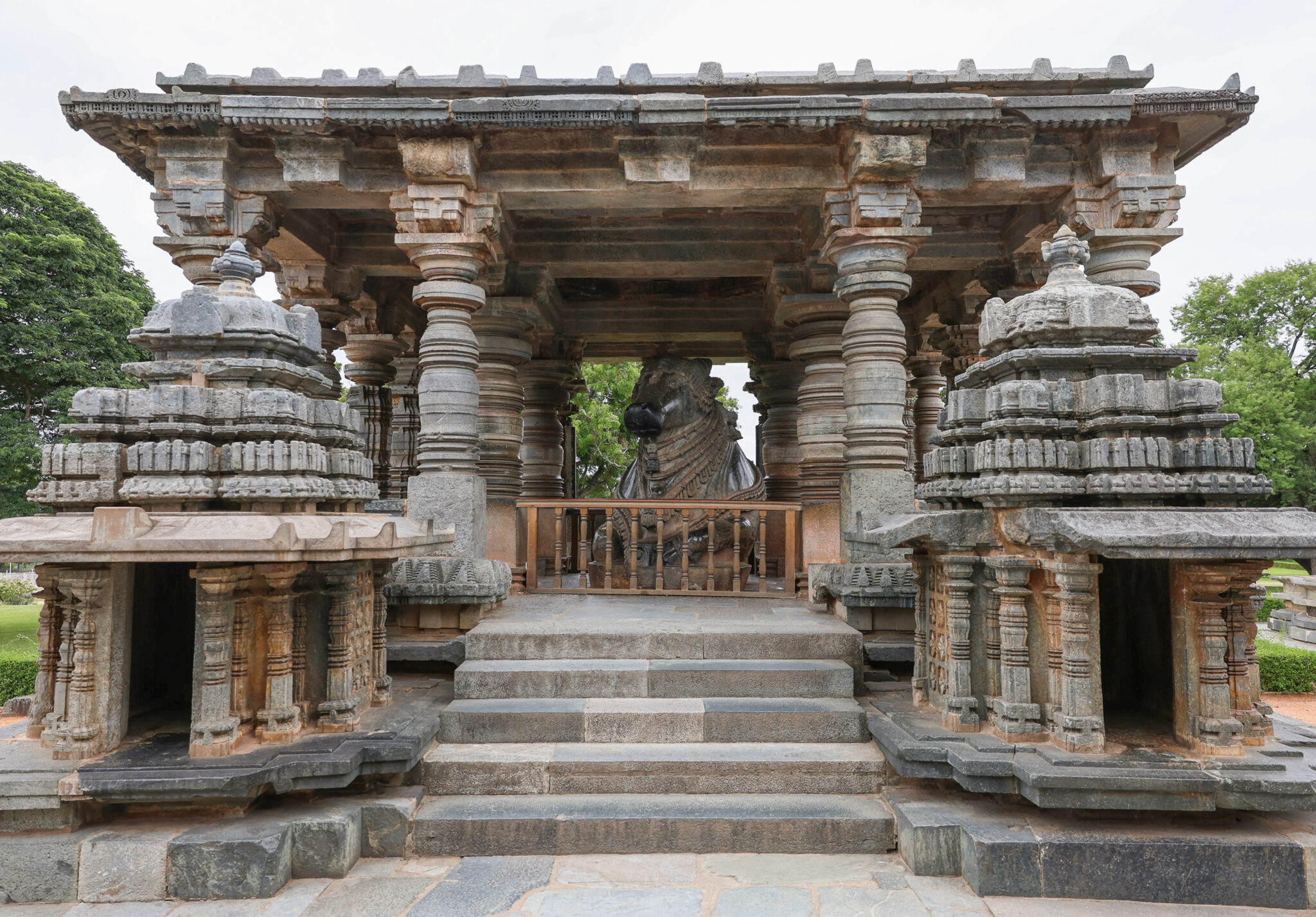 10-Halebeedu-Temple