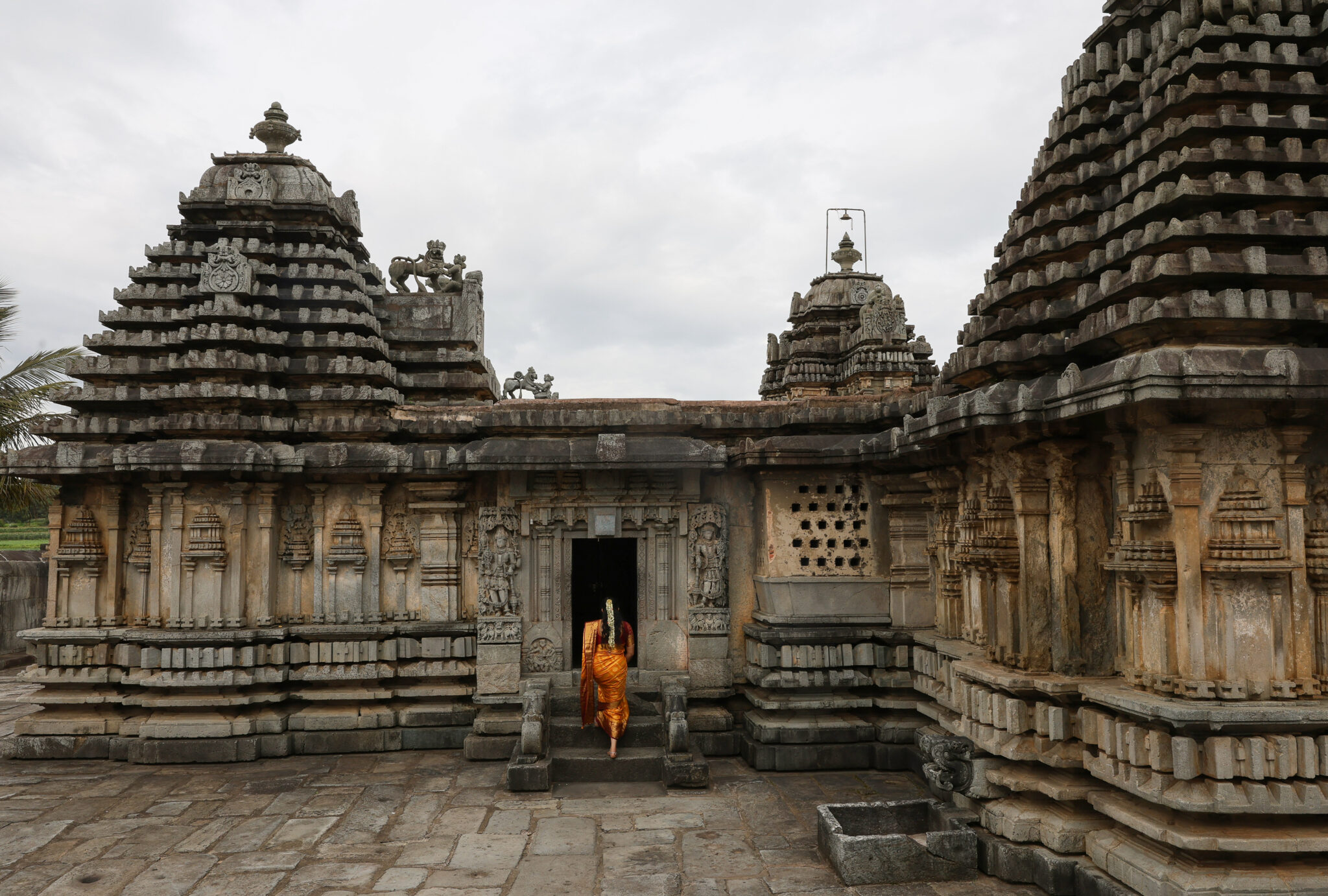 2_Doddagaddavalli-Temple